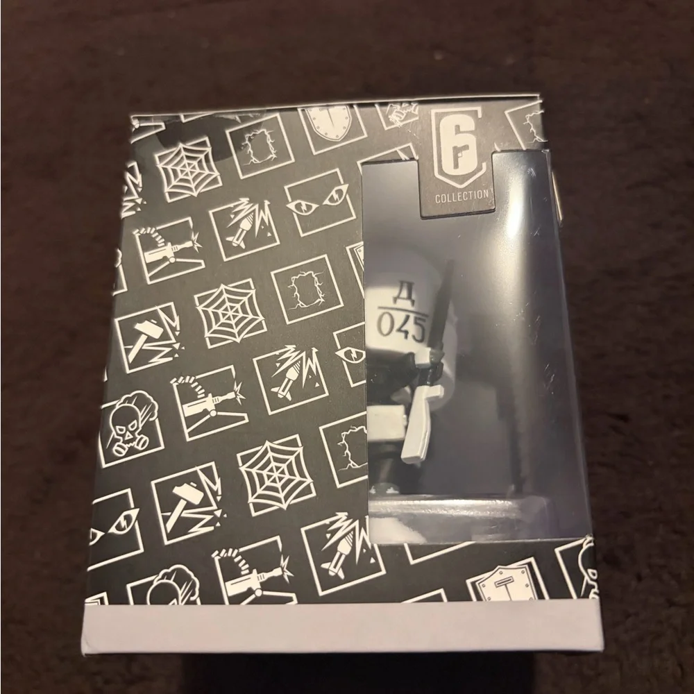 Tachanka Collectible Figure - Black & White Series‎